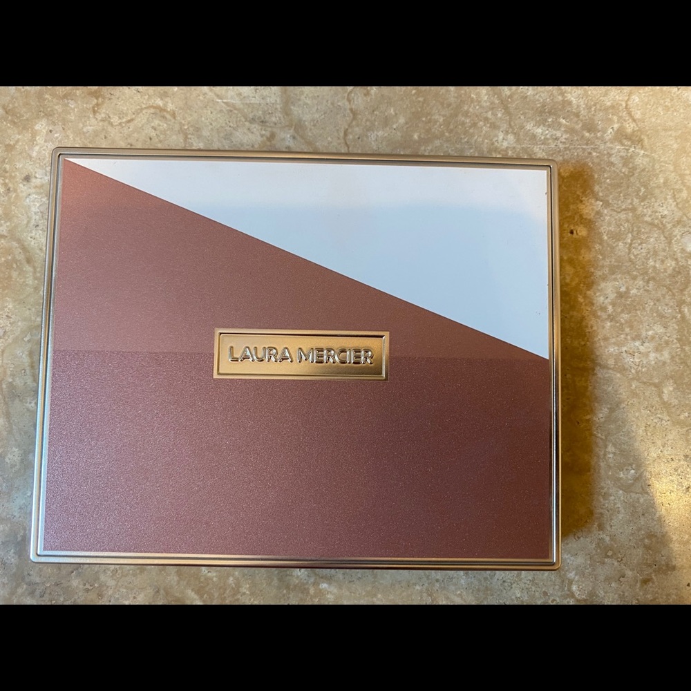 Laura Mercier TRES CHIC PALETTE